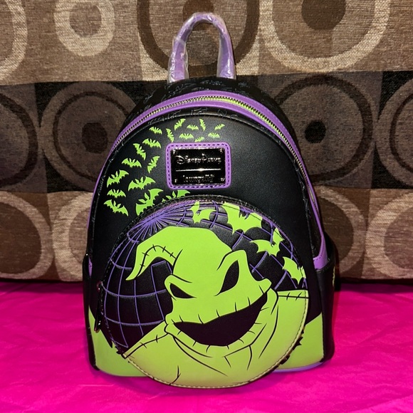 DISNEY CALI ADVENTURE OOGIE BOOGIE BASH  HALLOWEEN EXCLUSIIVE LOUNGEFLY BACKPACK - Picture 1 of 8